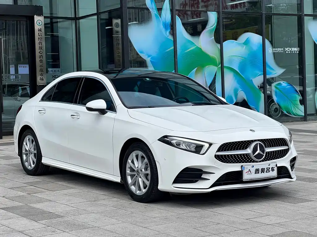 Mercedes-Benz A-Class A 2020 A 200 L Sport