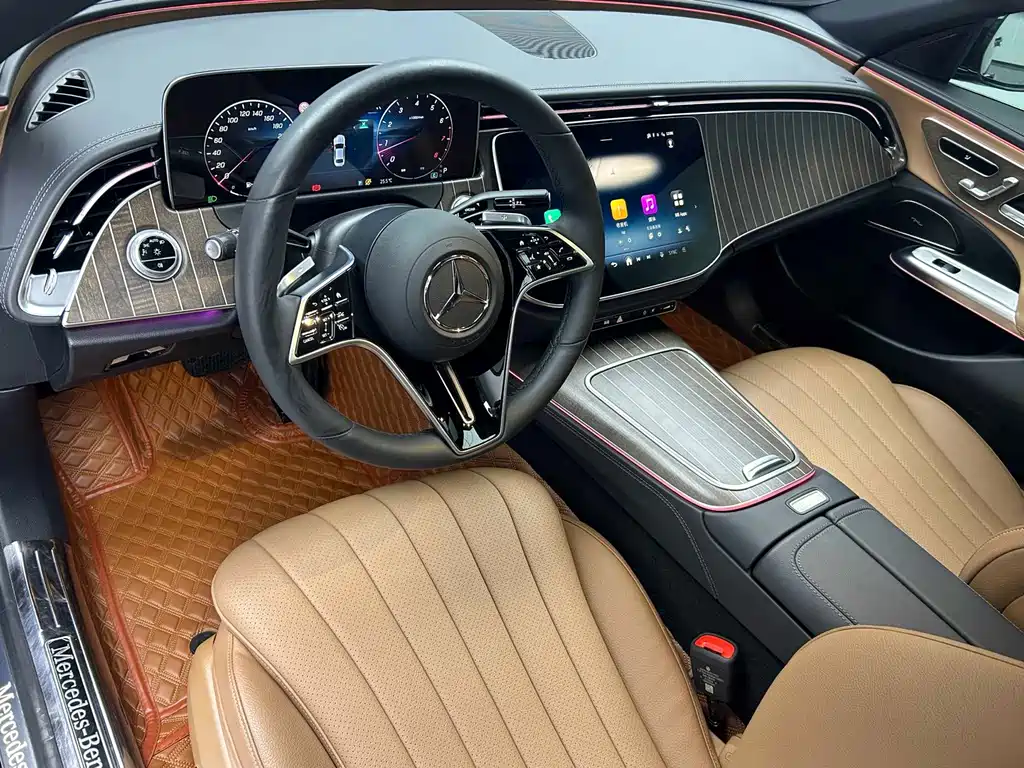 Mercedes-Benz E-Class — миниатюра 5