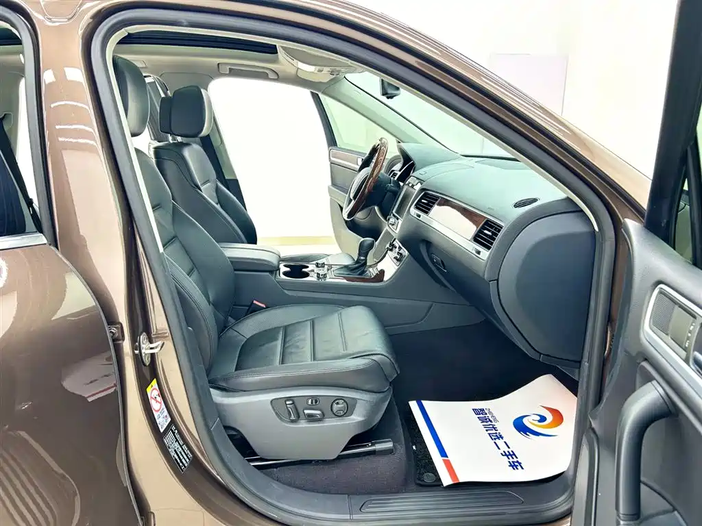 Volkswagen Touareg 3.0TSI Comfort Type, фото 16