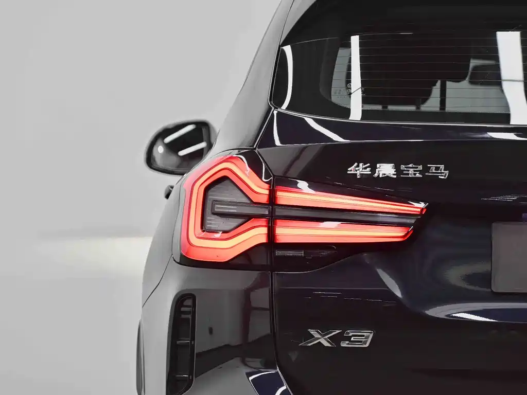 BMW X3 — миниатюра 22