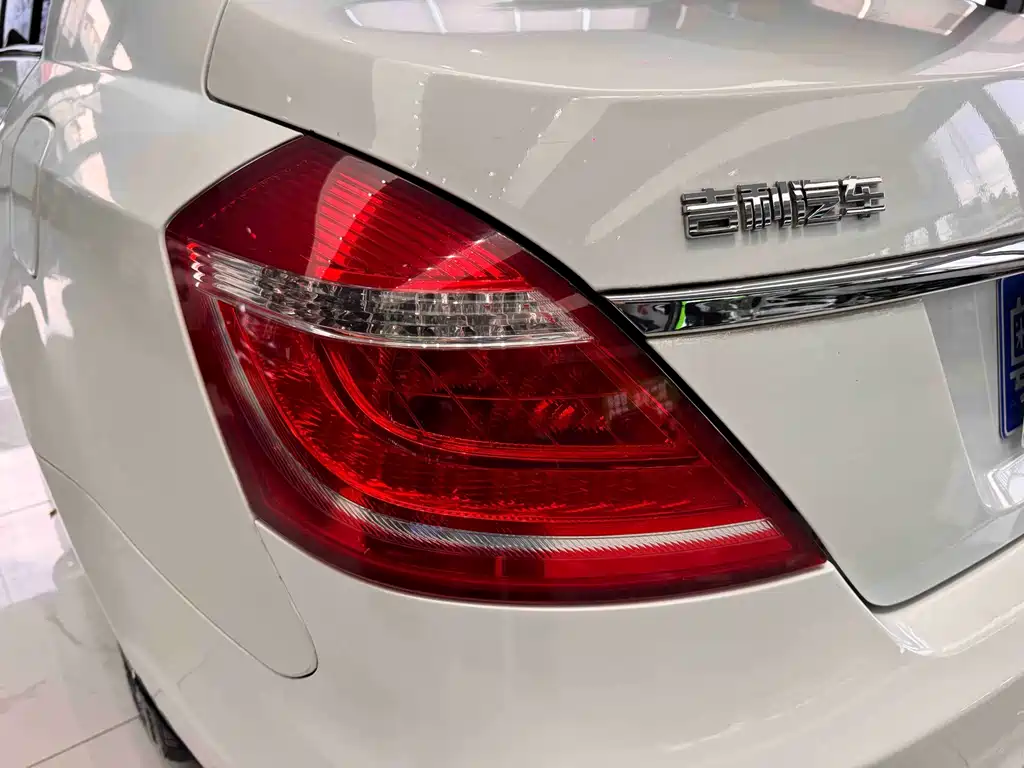 Geely Emgrand — миниатюра 7