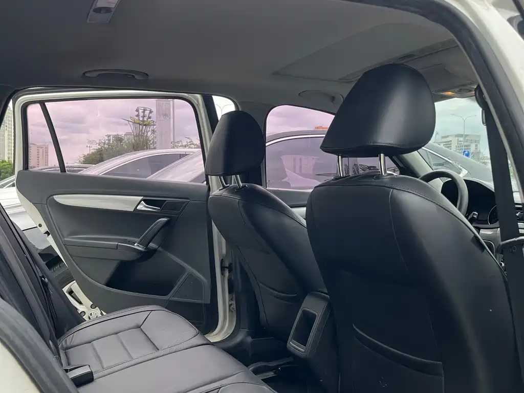 Volkswagen Gran Lavida — миниатюра 8