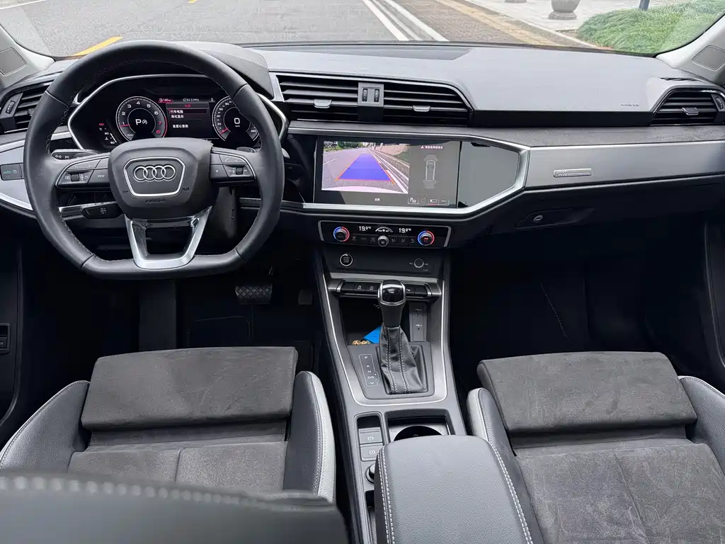 Audi Q3 — миниатюра 11
