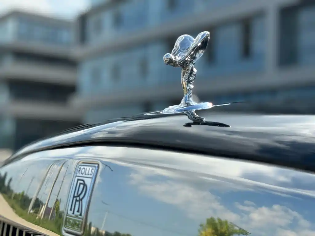Rolls-Royce Cullinan 2018 мест