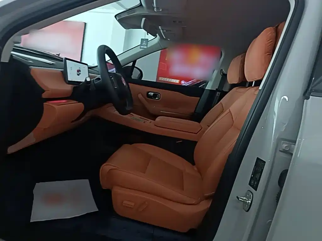 Leapmotor Leapmotor C10 — миниатюра 15
