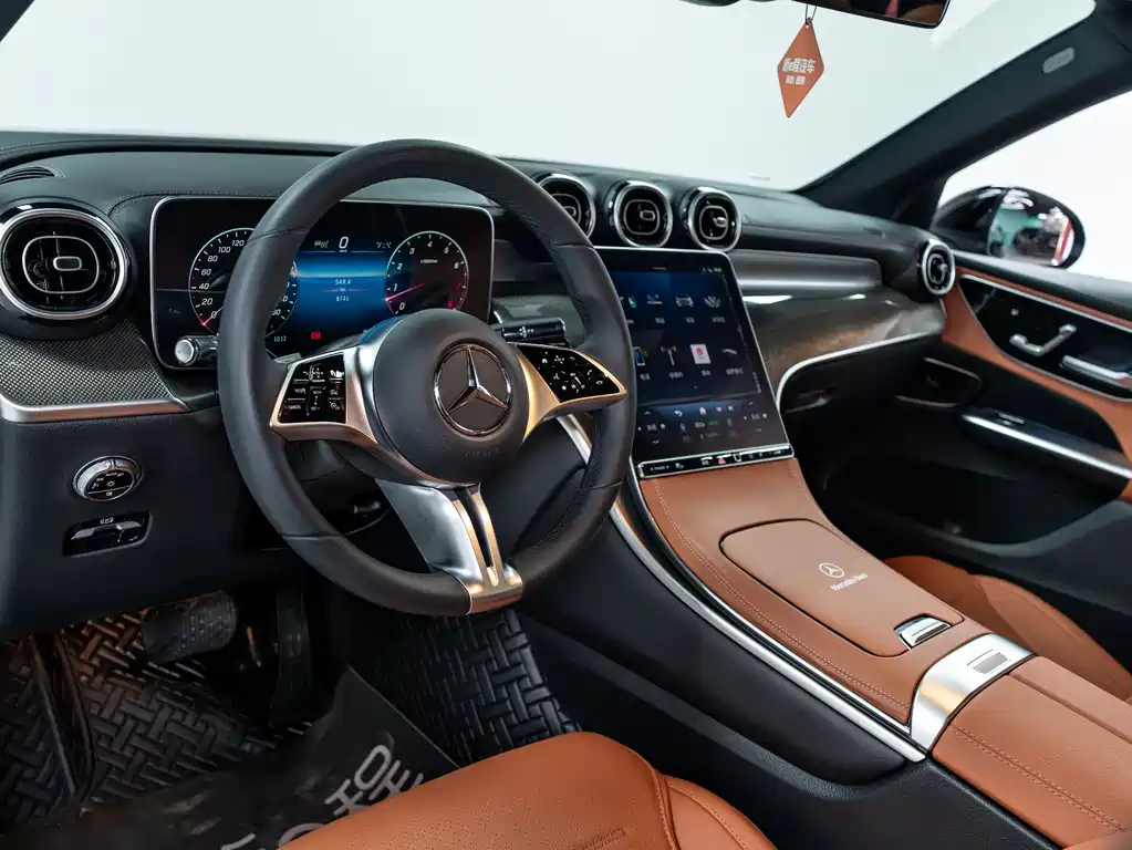 Mercedes-Benz GLC 2026 GLC 260 L 4MATIC