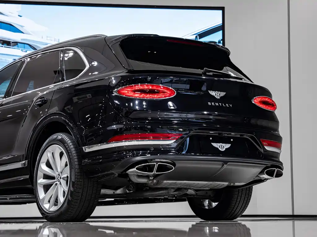 Bentley Bentayga — миниатюра 6