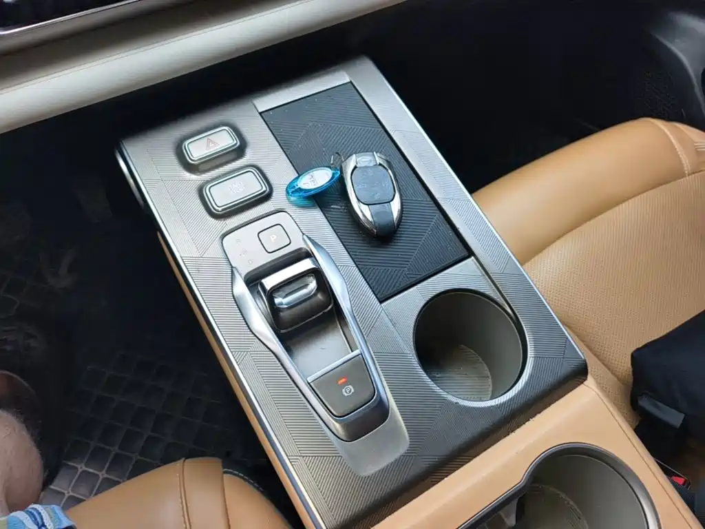 GAC Motor Shadow Cool — миниатюра 14
