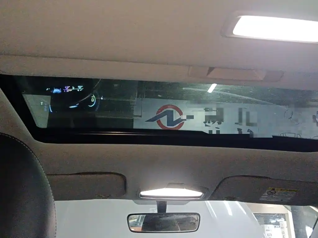 Geely Emgrand — миниатюра 18
