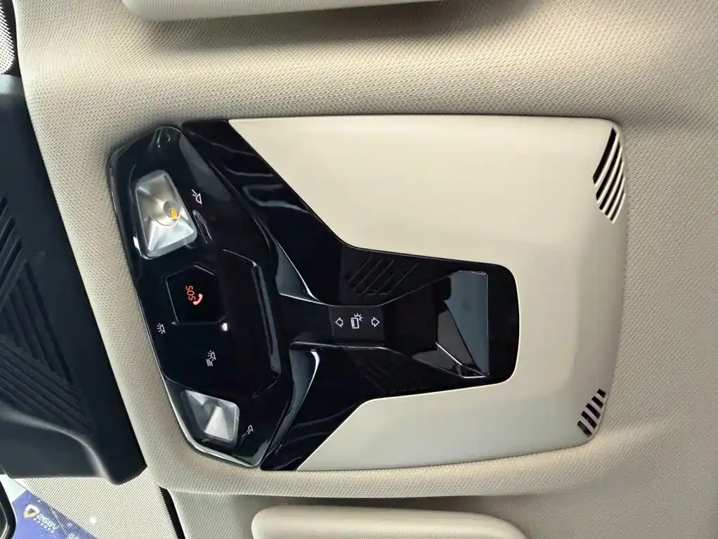 BMW X1 — миниатюра 14