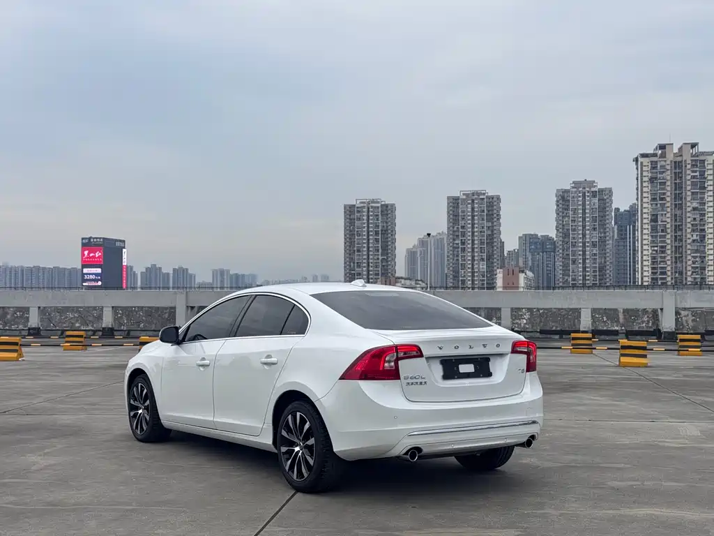 Volvo S60 2019 S60L T5