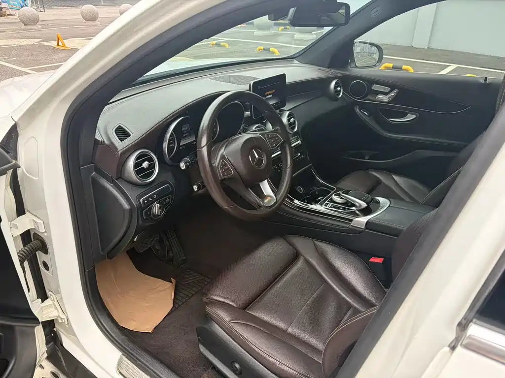 Mercedes-Benz GLC — миниатюра 5