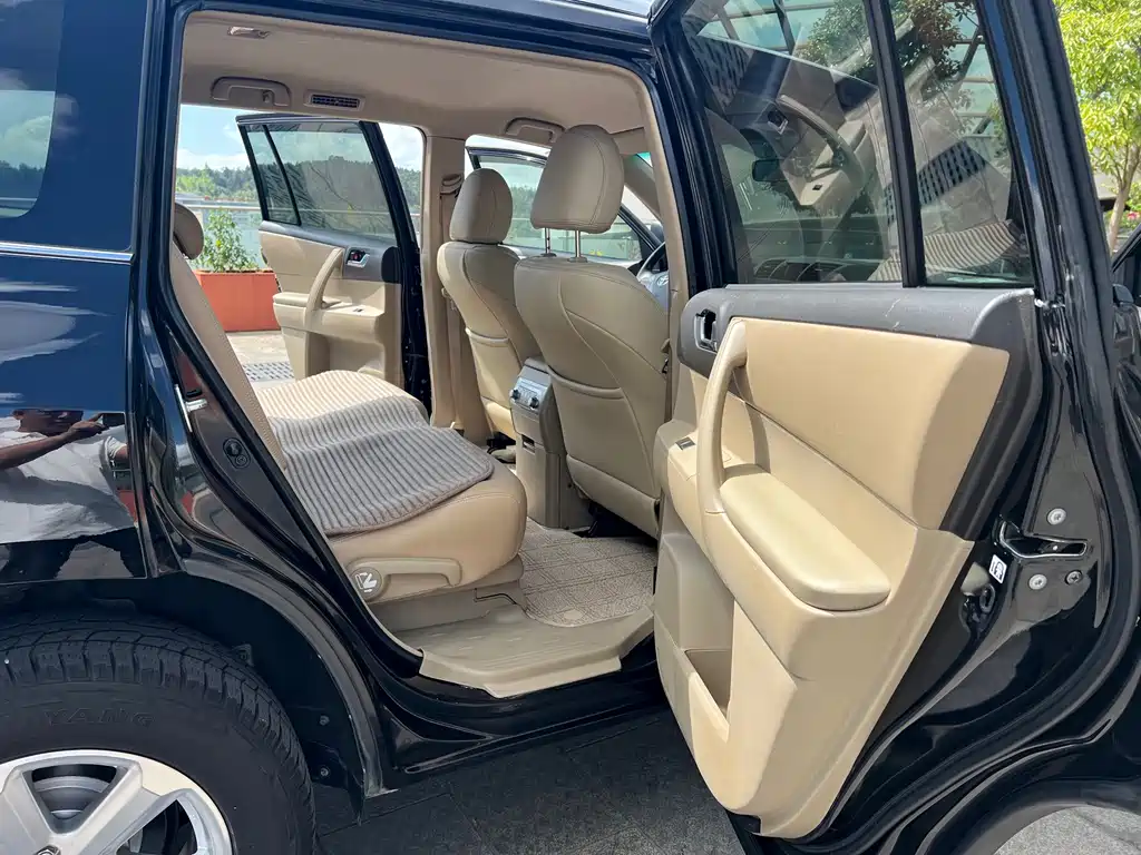 Toyota Highlander — миниатюра 8