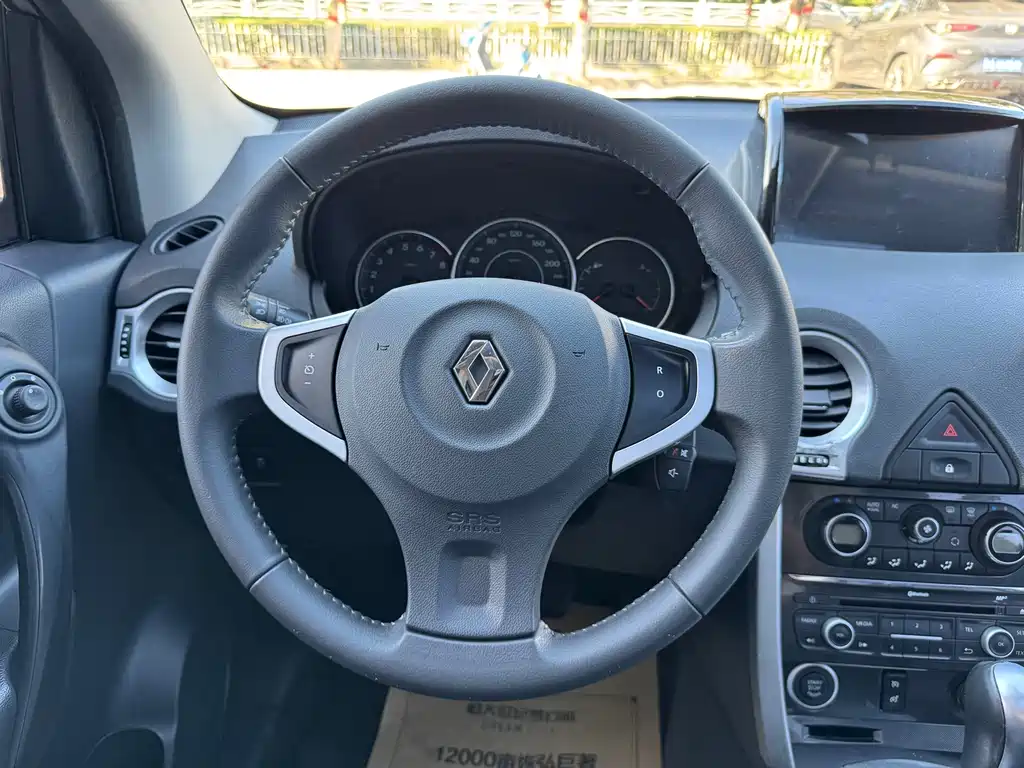 Renault Koleos (Import) — миниатюра 7