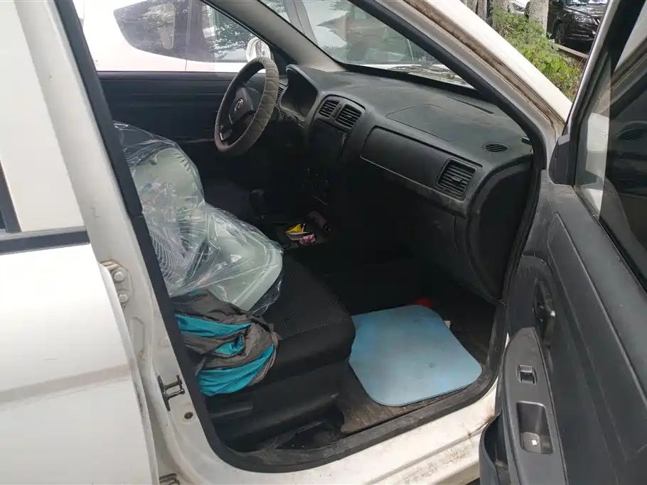Dongfeng 330 2018 1.5L MT I DK15
