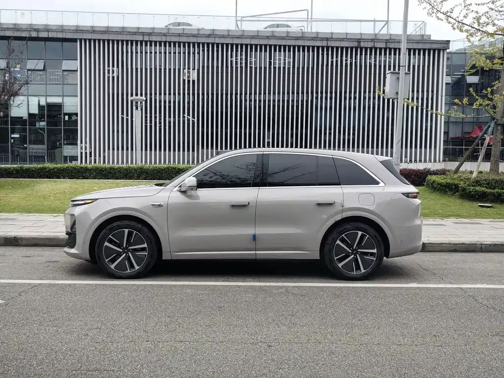 Li Auto Li L6 — миниатюра 4