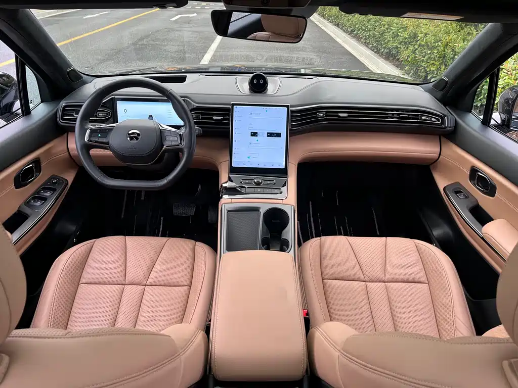 NIO ES8 — миниатюра 15