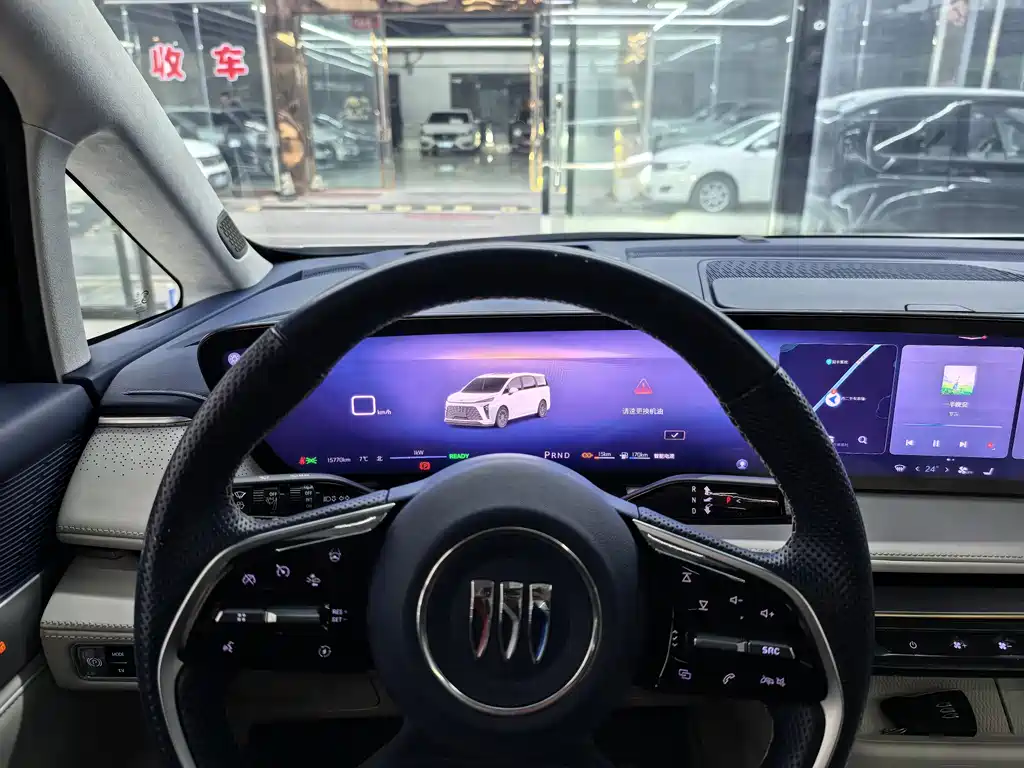 BUICK GL8 NEW ENERGY