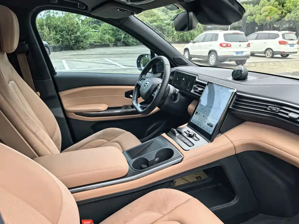 NIO ES6 — миниатюра 13