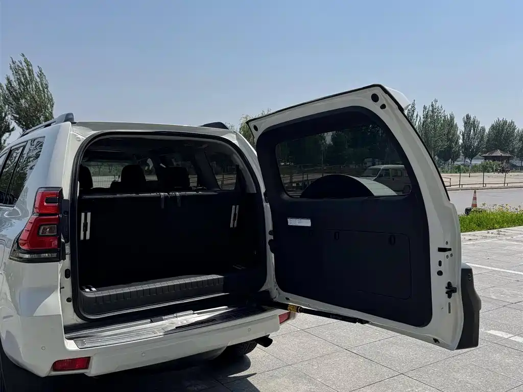 Toyota Land Cruiser Prado 2018 3.5L AT TX-L