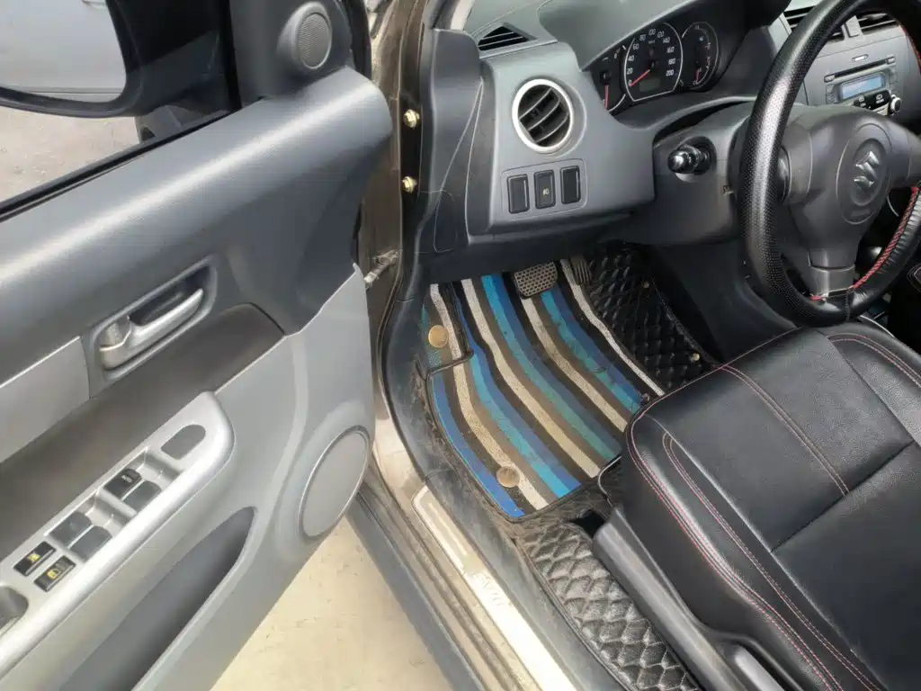 Suzuki Swift — миниатюра 17