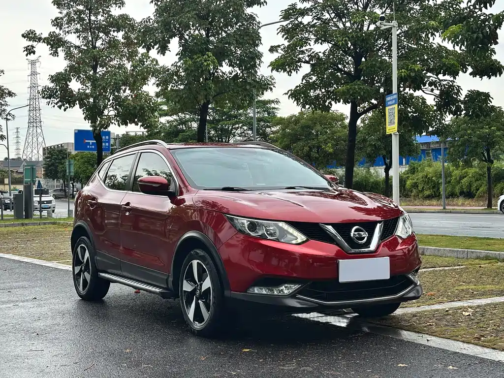 Nissan Qashqai — миниатюра 3
