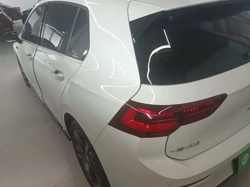 Volkswagen Golf — миниатюра 5