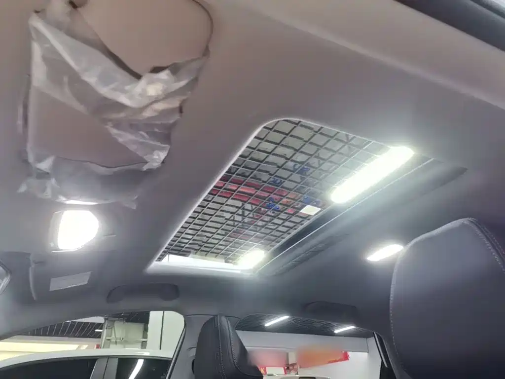 Geely Emgrand — миниатюра 18
