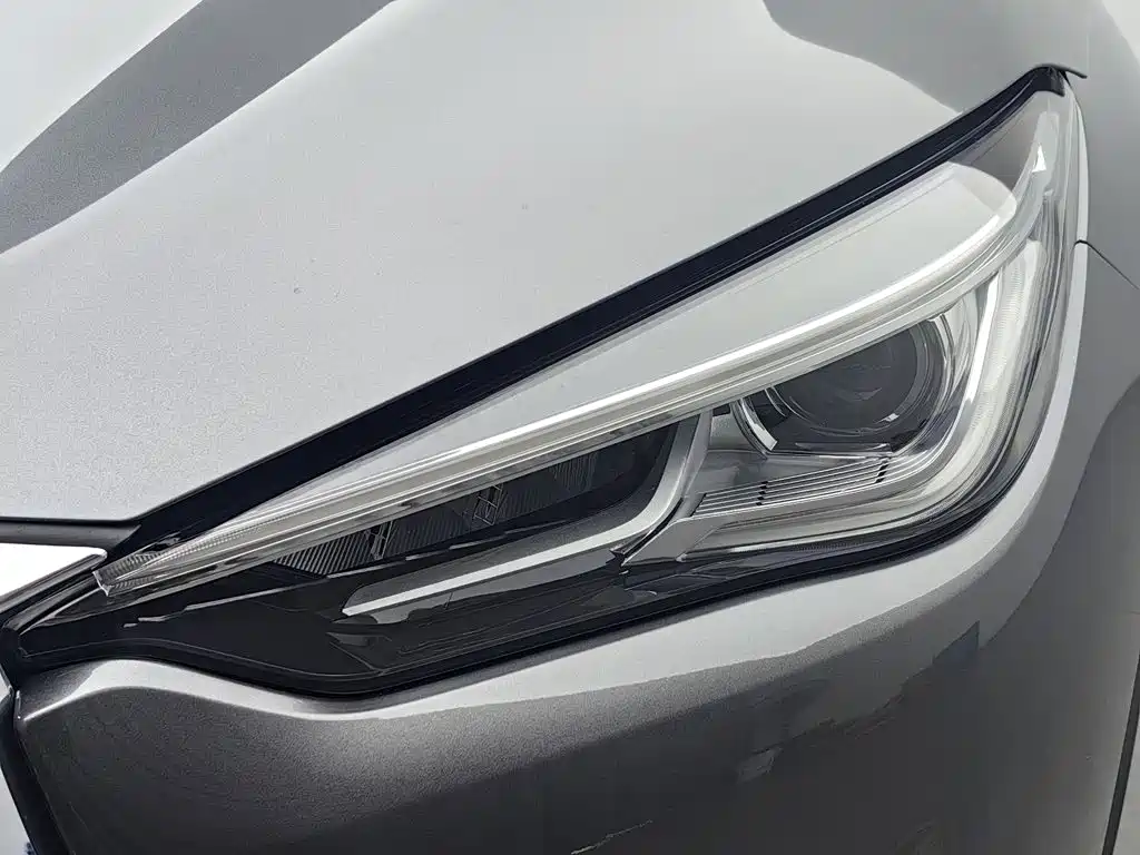 Infiniti QX50 — миниатюра 7
