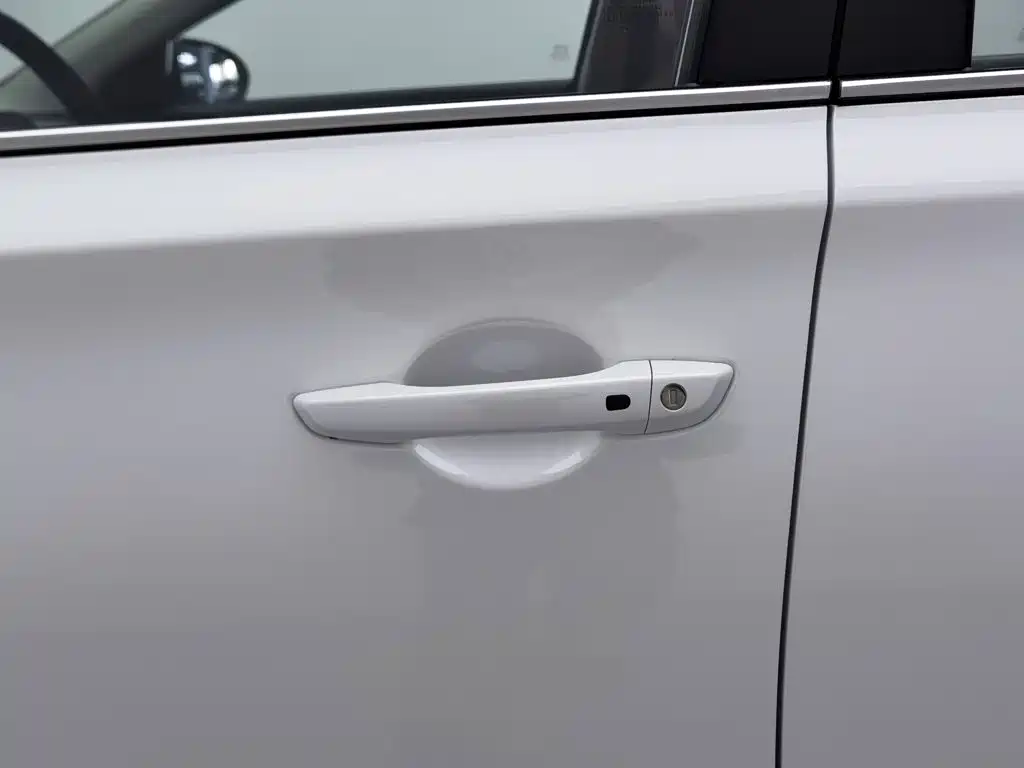 Changan Eado — миниатюра 18