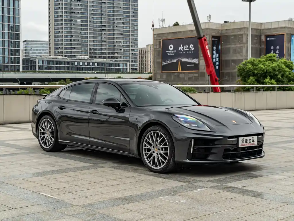 Porsche Panamera — миниатюра 5