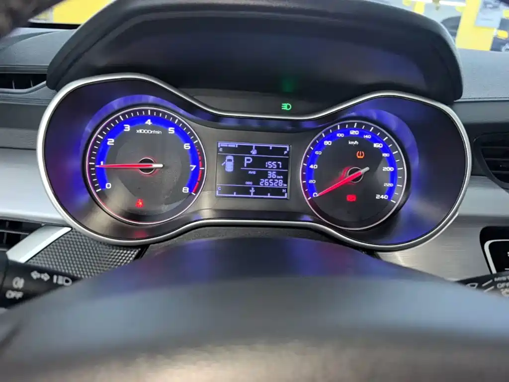 Geely Vision — миниатюра 12