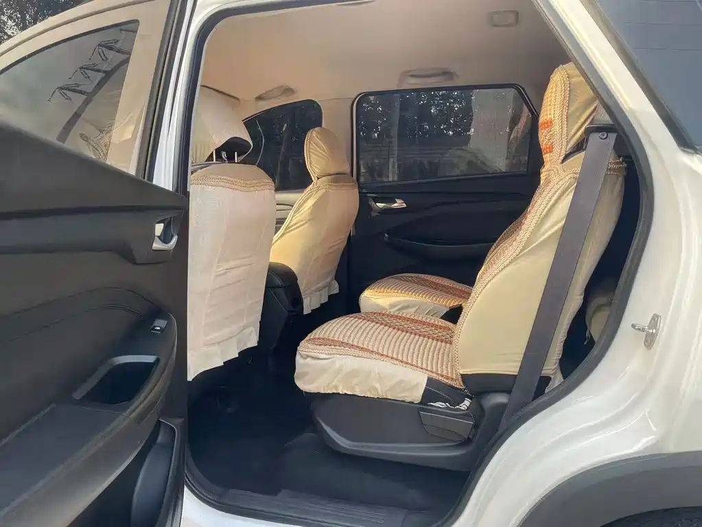 Wuling Hongguang S3 — миниатюра 6
