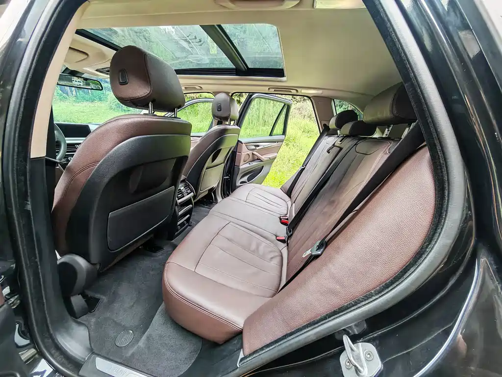 BMW X5 2015 xDrive28i