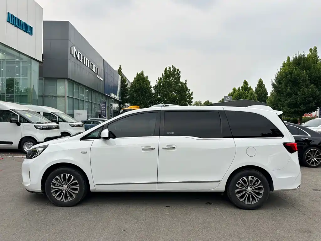 Buick GL8 2021 652T Luxury