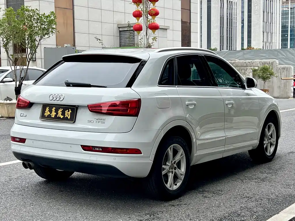 Audi Q3 — миниатюра 9