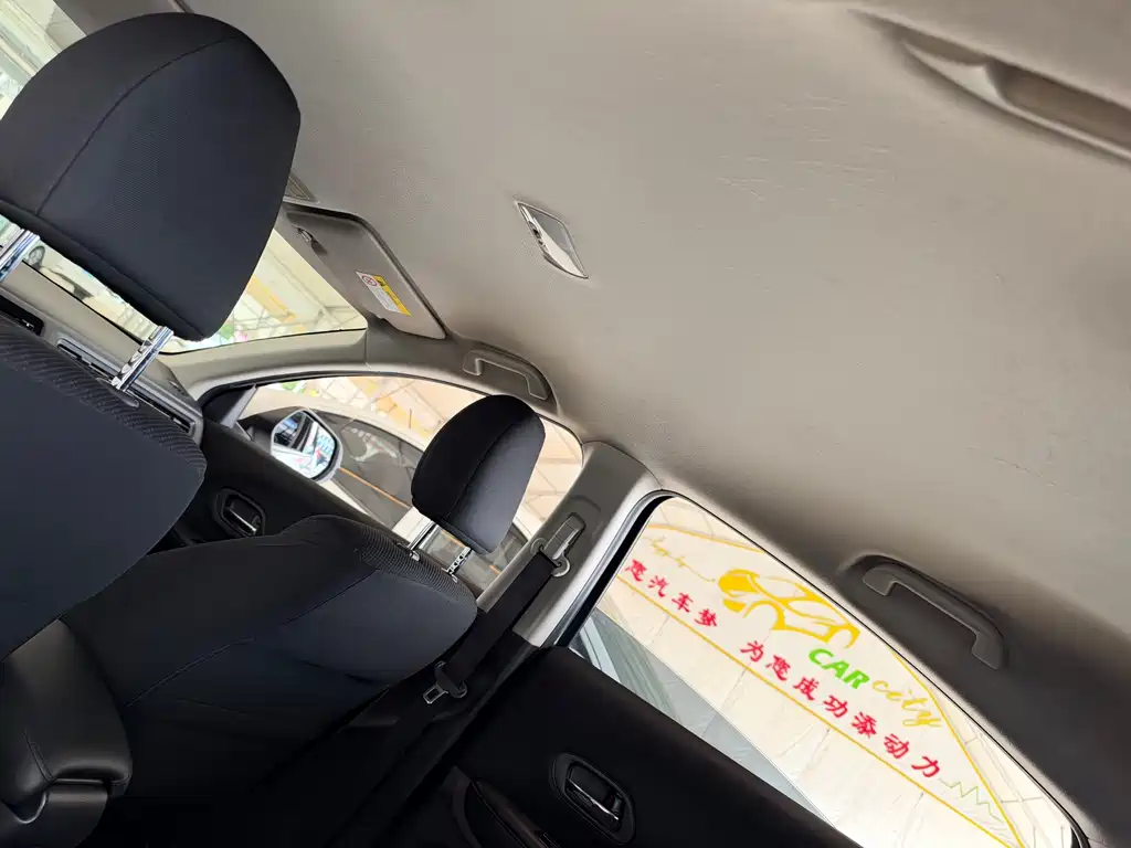 Honda Vezel — миниатюра 18
