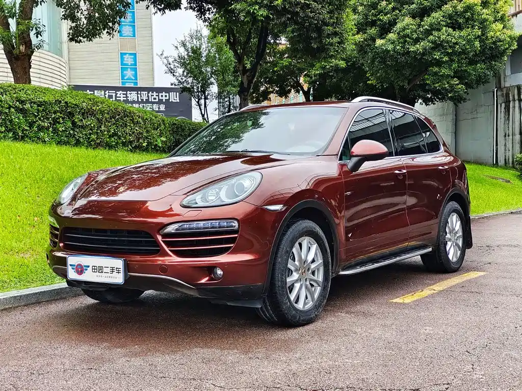Porsche Cayenne 2012