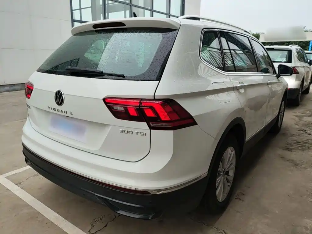 Volkswagen Tiguan L — миниатюра 7