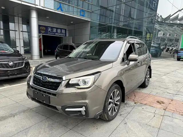 SUBARU FORESTER 2018