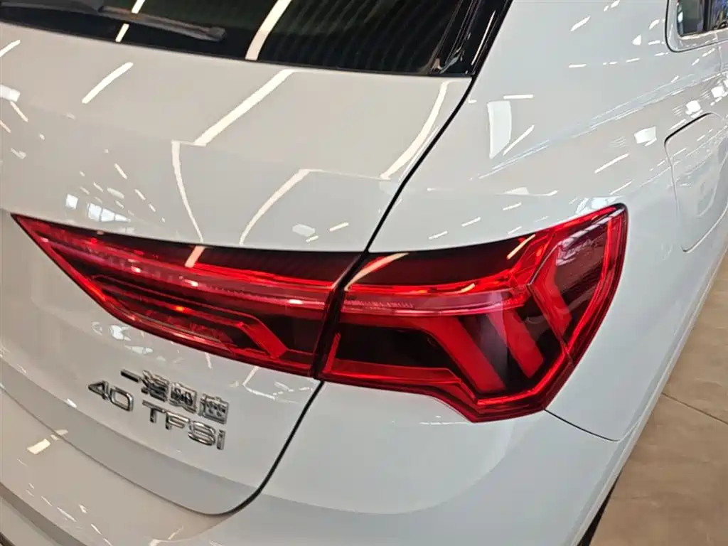 Audi Q3 2020 40 TFSI Fashion