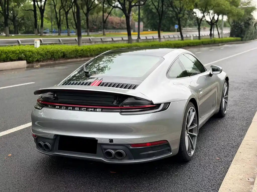 Porsche 911 2020 Carrera 3.0T