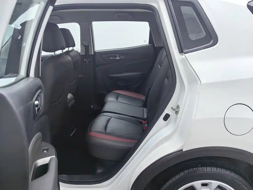 Changan CS15 — миниатюра 15