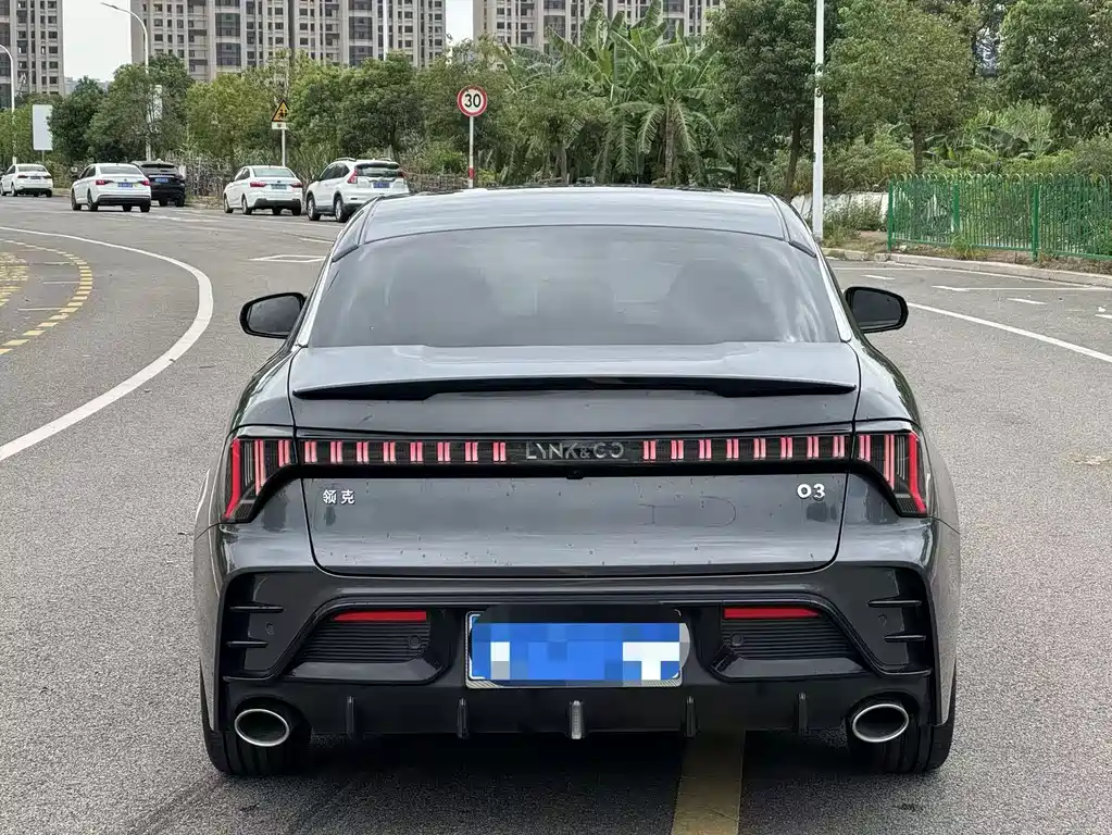 Lynk & Co 03 — миниатюра 8