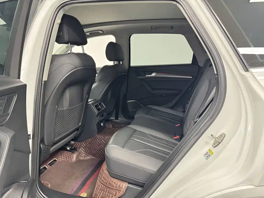 Audi Q5L — миниатюра 17