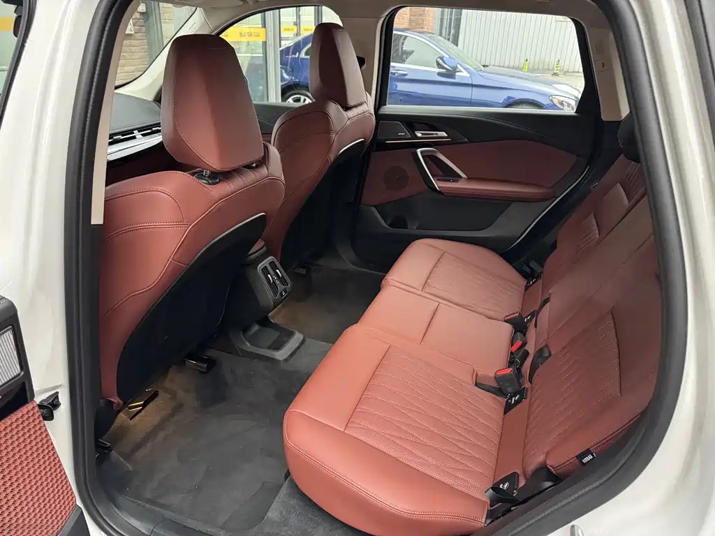 BMW X1 — миниатюра 9