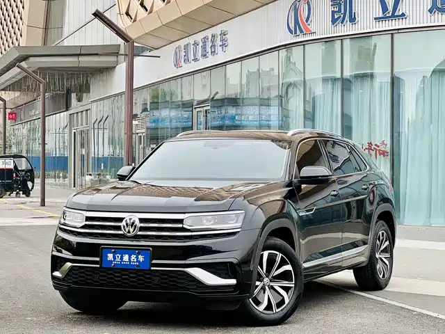 VOLKSWAGEN TOURANG 2021