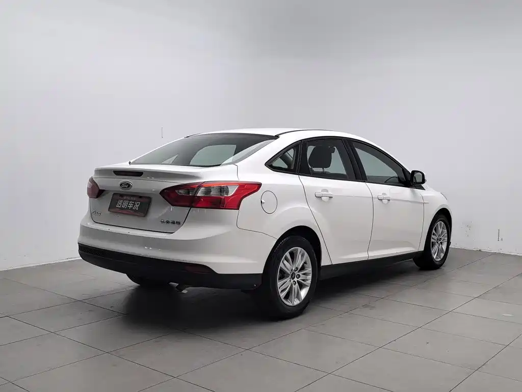 Ford Focus — миниатюра 2