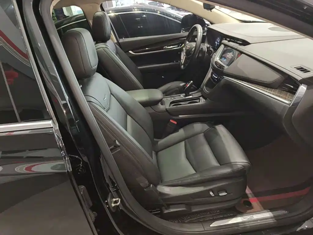 Cadillac XT5 — миниатюра 25