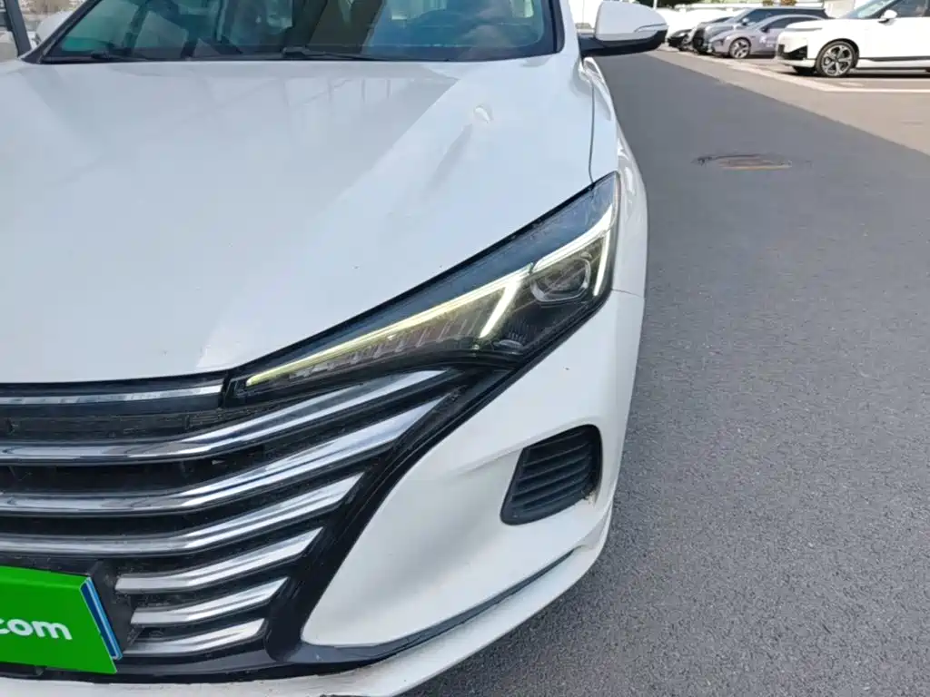 Changan Eado — миниатюра 24